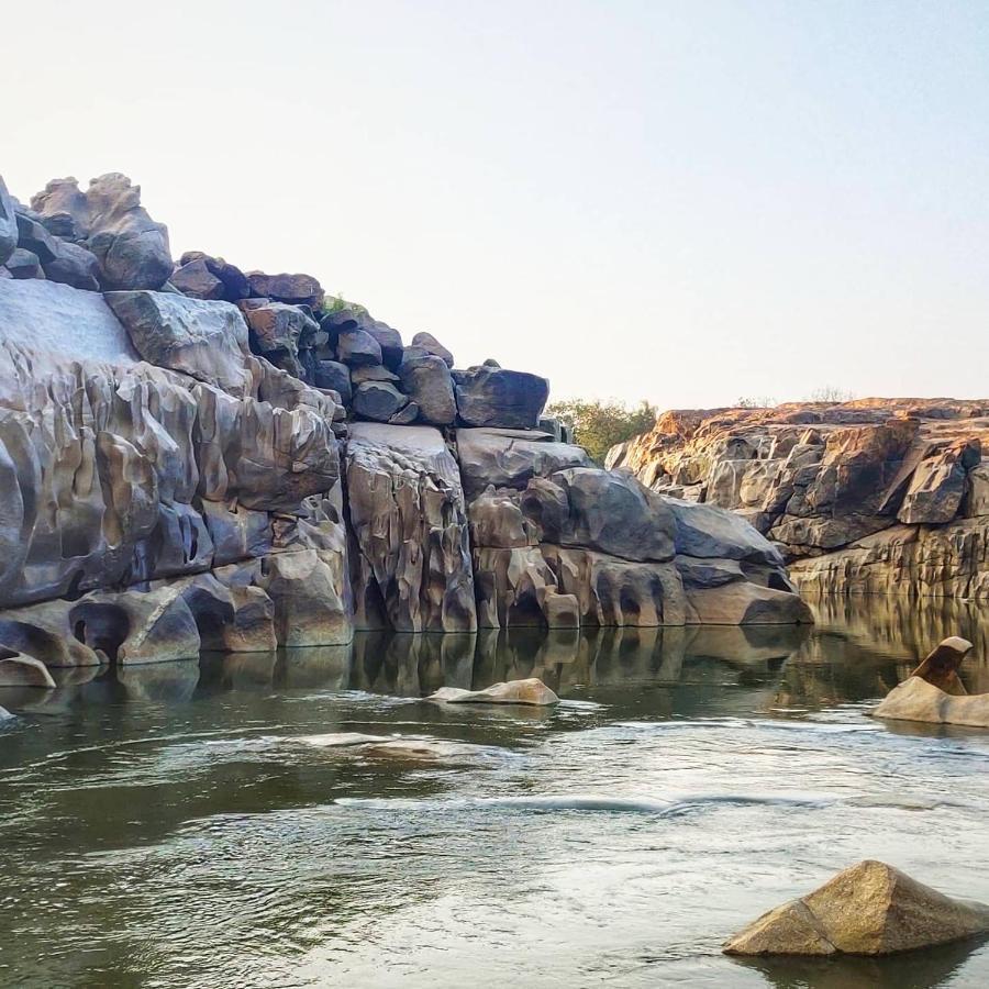 White Sand هامبي المظهر الخارجي الصورة