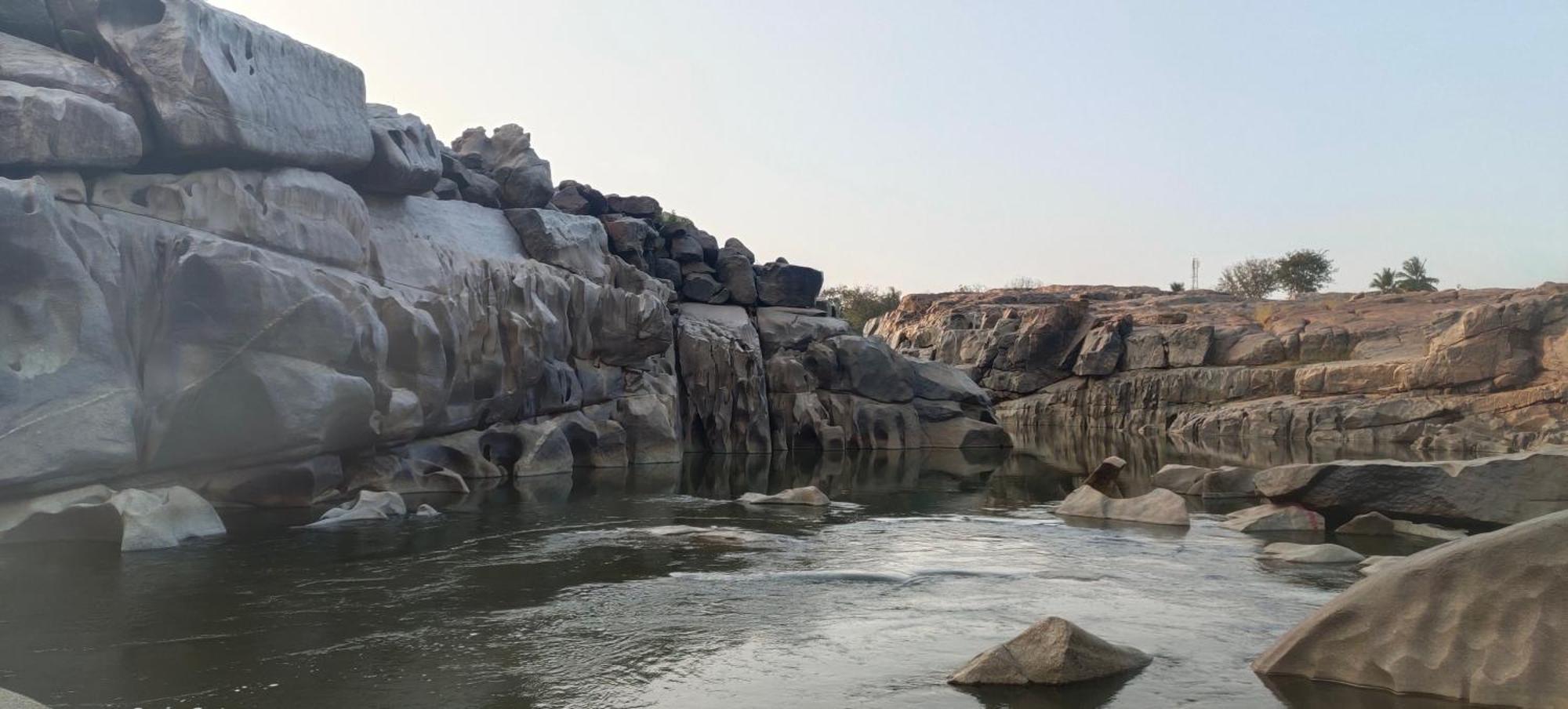 White Sand هامبي المظهر الخارجي الصورة